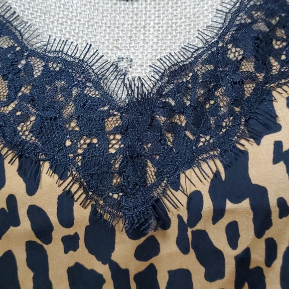 BP Dale Dashed Spot Cami, Size Small - Picture 5 of 8